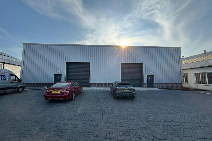 439 Hillington Rd, Glasgow en alquiler - Foto del edificio - Imagen 2 de 2