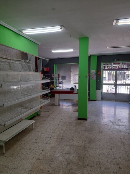 Local en Cáceres, Cáceres en venta - Foto del edificio - Imagen 3 de 14