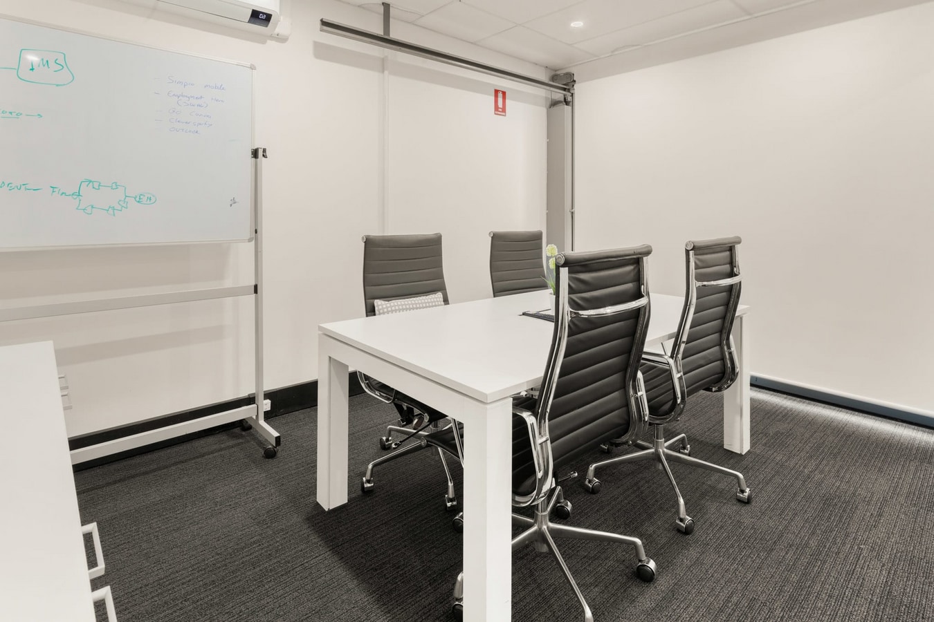 56-58 O'Riordan St, Alexandria, NSW 2015 - Unidad 27 - - Foto del interior - Image 2 of 5