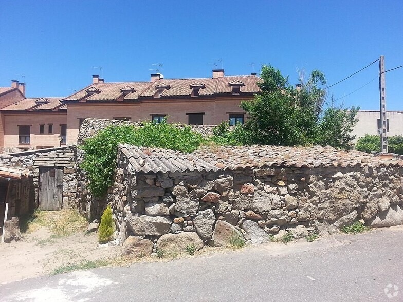 Terreno en Ávila, Ávila en venta - Foto principal - Imagen 1 de 5