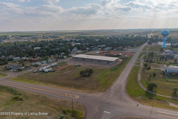 505 6th St NE, Belfield, ND en venta - Foto del edificio - Imagen 3 de 7