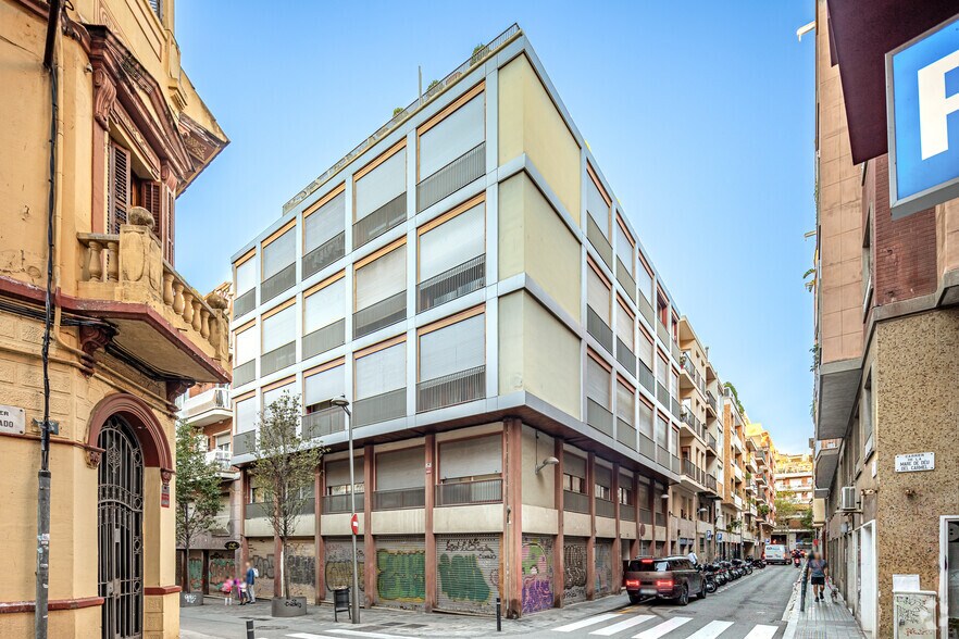 Edificio residencial en Barcelona, Barcelona en venta - Foto principal - Imagen 1 de 1