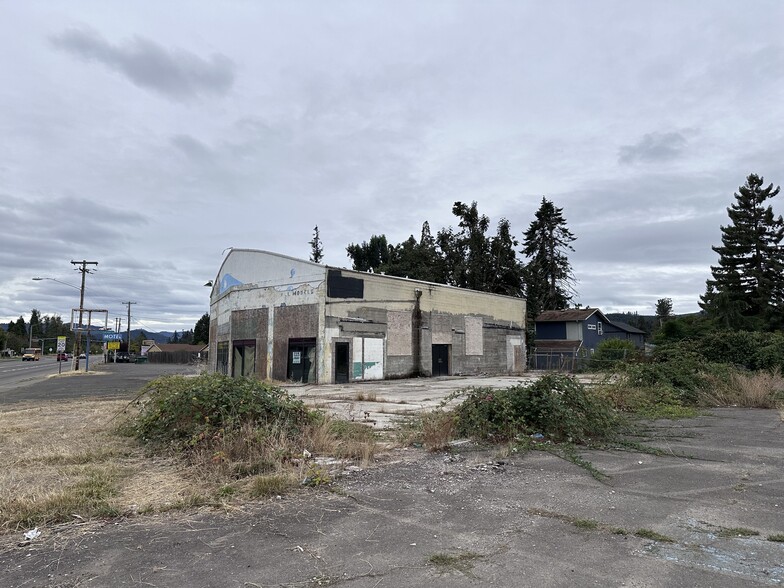 711 S Pacific Hwy, Cottage Grove, OR en venta - Foto del edificio - Imagen 3 de 6