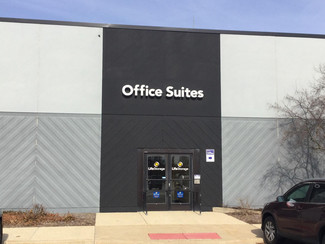 Más detalles para 450 Airport Rd, Elgin, IL - Oficinas en alquiler