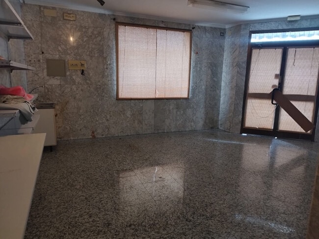 Más detalles de Local en alquiler