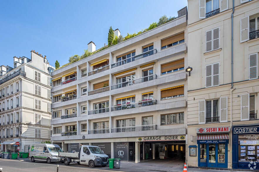 40 Rue Laugier, Paris en venta - Foto del edificio - Imagen 2 de 2