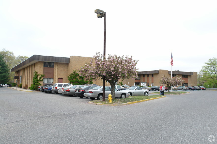 20 Hospital Dr, Toms River, NJ en venta - Foto principal - Imagen 1 de 7