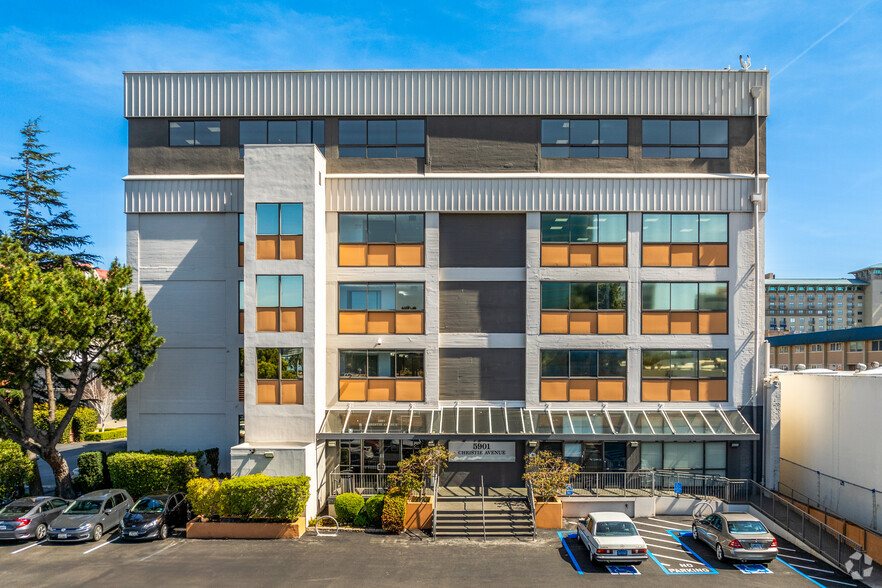 5901 Christie Ave, Emeryville, CA en alquiler - Foto del edificio - Imagen 2 de 17