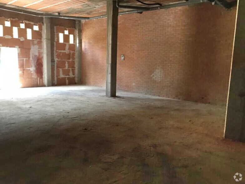 Edificio residencial en Azuqueca de Henares, Guadalajara en venta - Foto del interior - Imagen 1 de 1