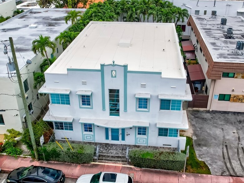 7936 Harding Ave, Miami Beach, FL en venta - Foto del edificio - Imagen 3 de 21