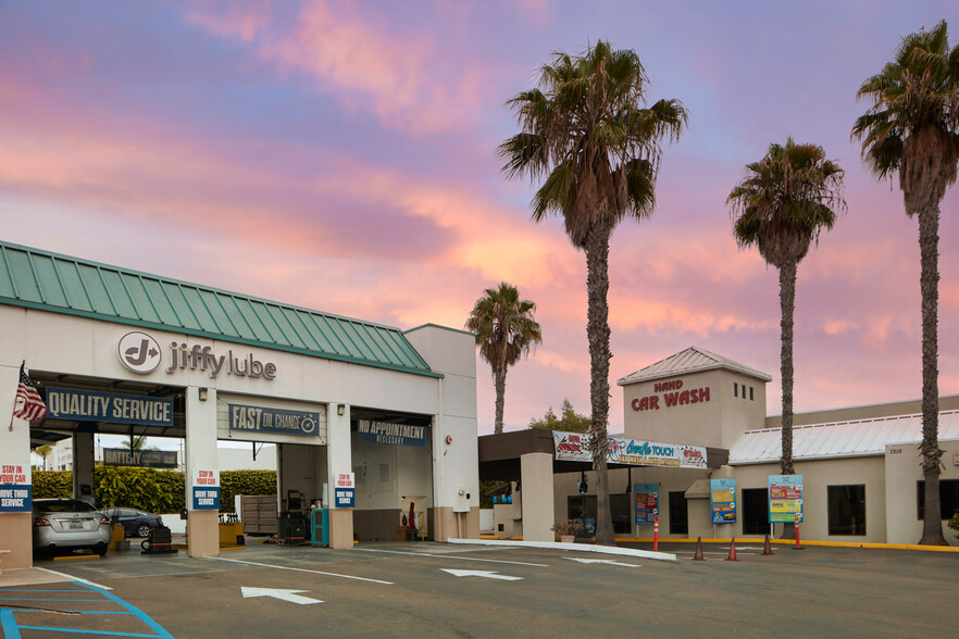 7215 Clairemont Mesa Blvd, San Diego, CA en alquiler - Foto del edificio - Imagen 2 de 4