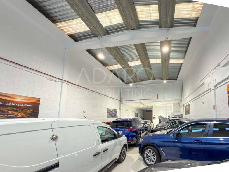 Nave en Torrejón de Ardoz, Madrid en venta - Foto del interior - Imagen 2 de 7