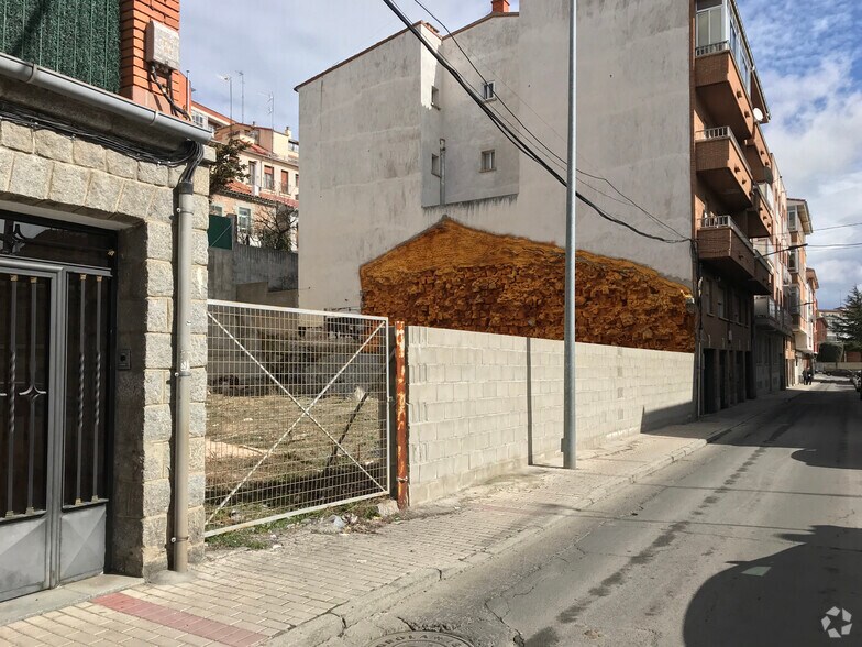 Calle Capitán Méndez Vigo, Ávila, Ávila en venta - Foto principal - Imagen 1 de 3