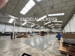 Nave en Montcada i Reixac, Barcelona en alquiler Foto del interior- Imagen 1 de 8