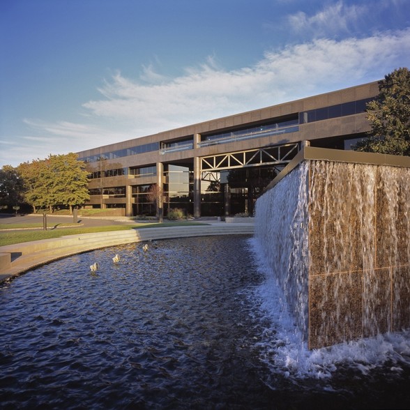 301 Carnegie Ctr, Princeton, NJ en alquiler - Foto del edificio - Imagen 2 de 5