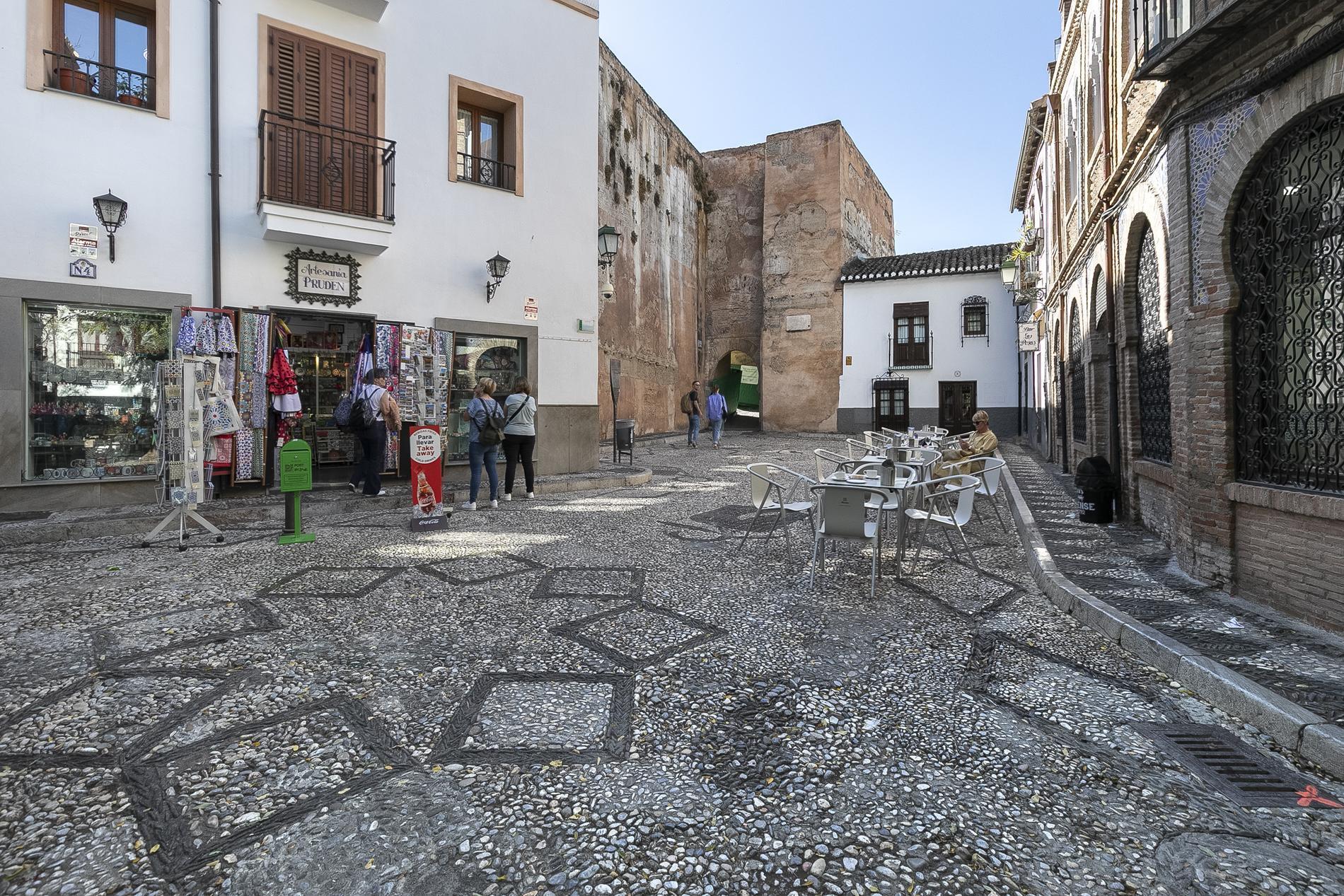 Callejón Botica, Granada, Granada en venta Foto del edificio- Imagen 1 de 43