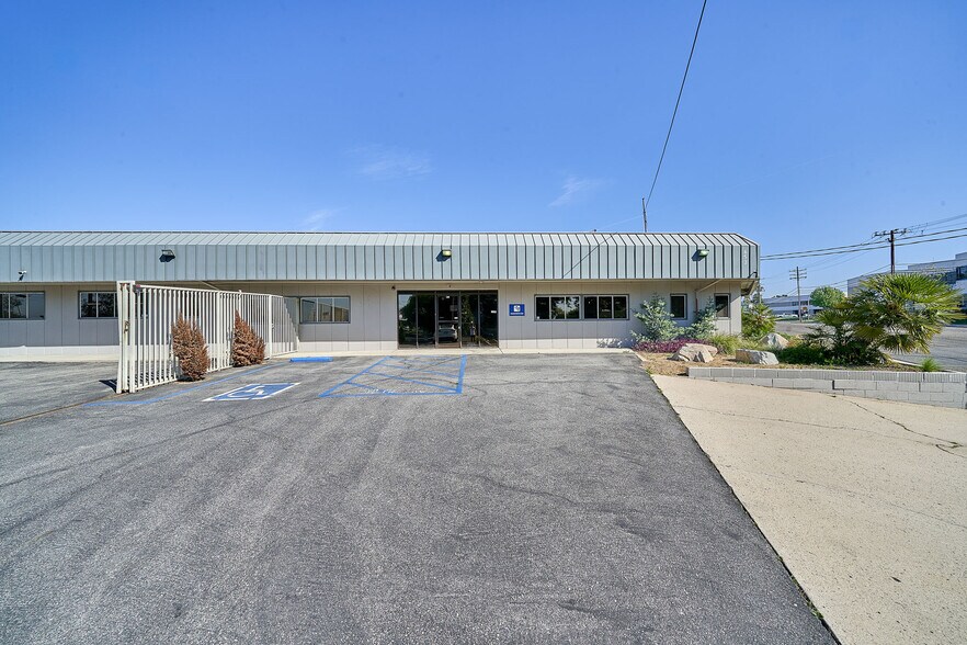 653 S Melrose St, Placentia, CA en venta - Foto del edificio - Imagen 1 de 1