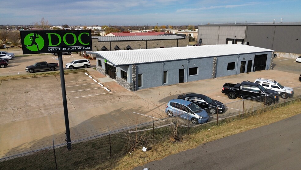 3209 N Flood Ave, Norman, OK en alquiler - Foto del edificio - Imagen 3 de 9