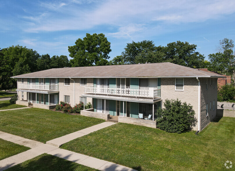 4521 Park Forest Ct, Indianapolis, IN en venta - Foto del edificio - Imagen 3 de 5