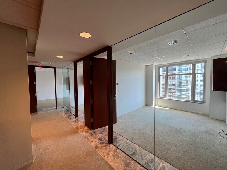 800 Connecticut Ave NW, Washington, DC en alquiler - Foto del interior - Imagen 3 de 19