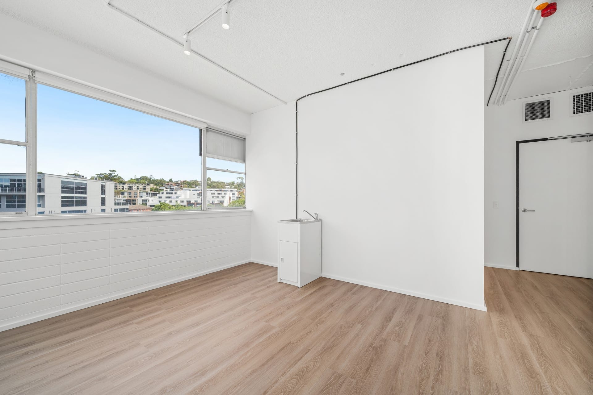 685 Pittwater Rd, Dee Why en alquiler Foto del interior- Imagen 1 de 1