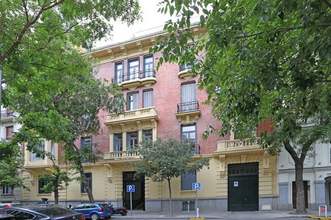 Más detalles de Calle de Fortuny, 39, Madrid - Oficina en alquiler