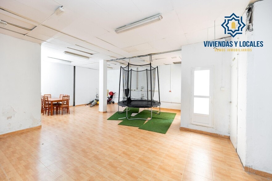 Calle Vizcaya, 13, Armilla, Granada en venta - Foto del edificio - Imagen 1 de 19