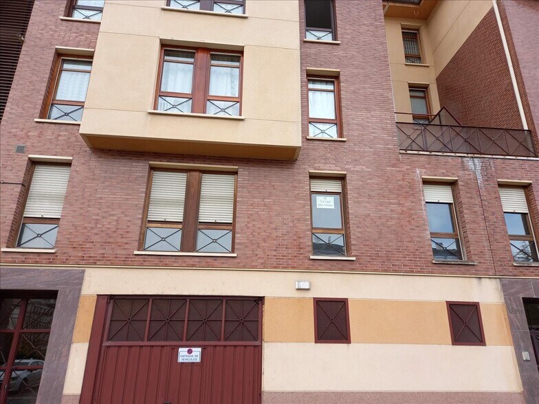 Oficina en Abadiño en venta - Foto del edificio - Imagen 3 de 6