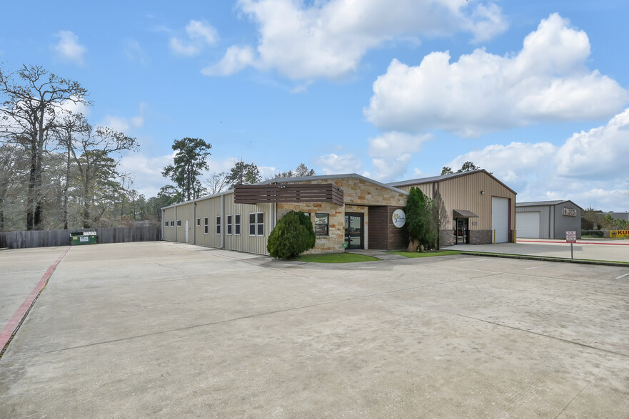 32207 Tamina Rd, Magnolia, TX en venta - Foto del edificio - Imagen 2 de 43