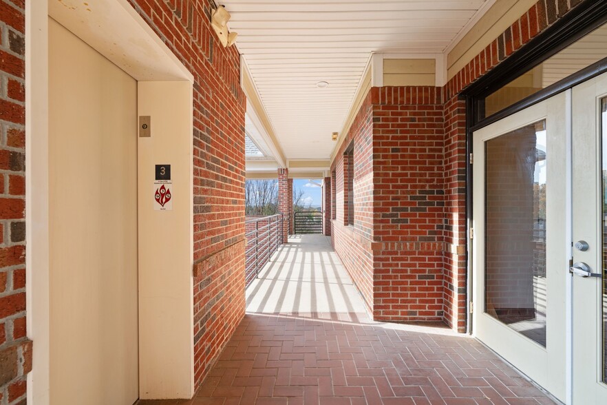 3604 Shannon Rd, Durham, NC en venta - Foto del edificio - Imagen 3 de 6