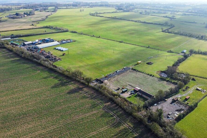 Norton Field Farm, Norton Heath, Ingatestone, Ongar en venta - Foto del edificio - Imagen 1 de 3
