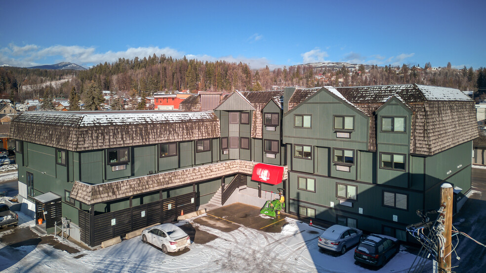 310 Wallinger Av, Kimberley, BC en venta - Foto del edificio - Imagen 2 de 8