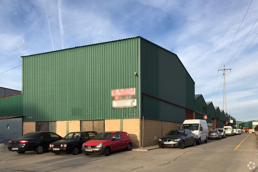 Calle el Tejido, 3, Azuqueca de Henares, Guadalajara en venta - Foto del edificio - Imagen 3 de 3