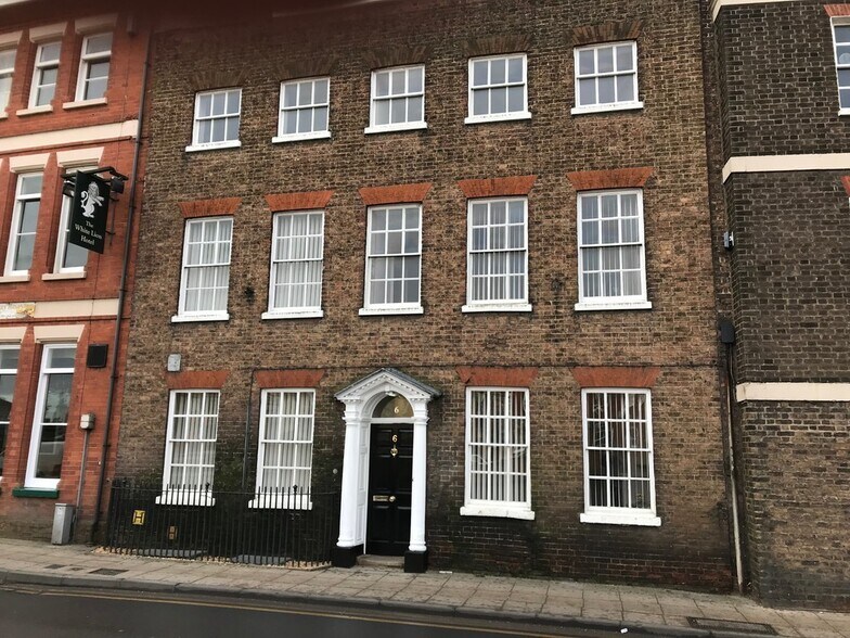6 South Brink, Wisbech en alquiler - Foto del edificio - Imagen 2 de 7