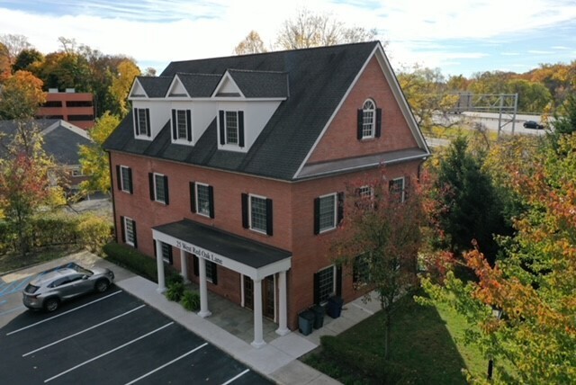 25 W Red Oak Ln, White Plains, NY en alquiler - Foto del edificio - Imagen 2 de 21