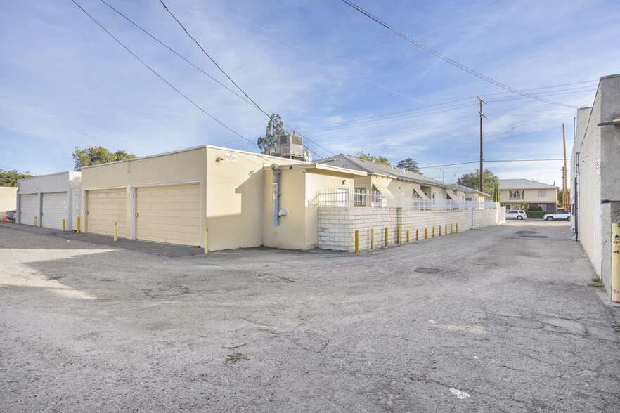 11675 Magnolia Blvd, North Hollywood, CA en venta - Foto del edificio - Imagen 2 de 7