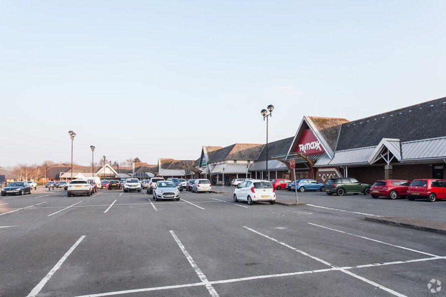 Cardiff Gate Retail Park, Cardiff en alquiler - Foto principal - Imagen 1 de 7