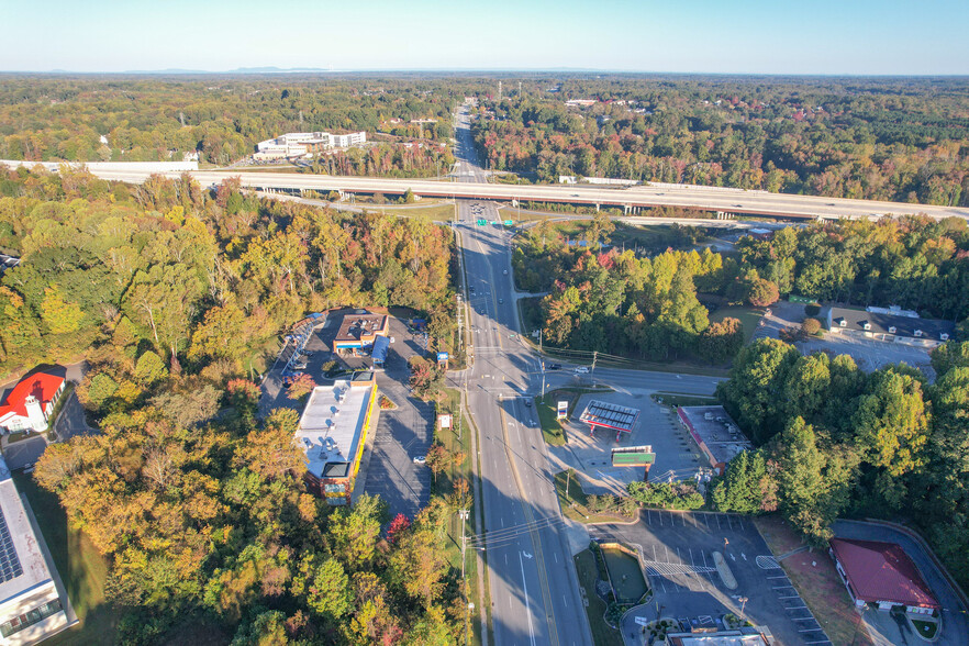 3743 Battleground Ave, Greensboro, NC en alquiler - Foto del edificio - Imagen 3 de 6