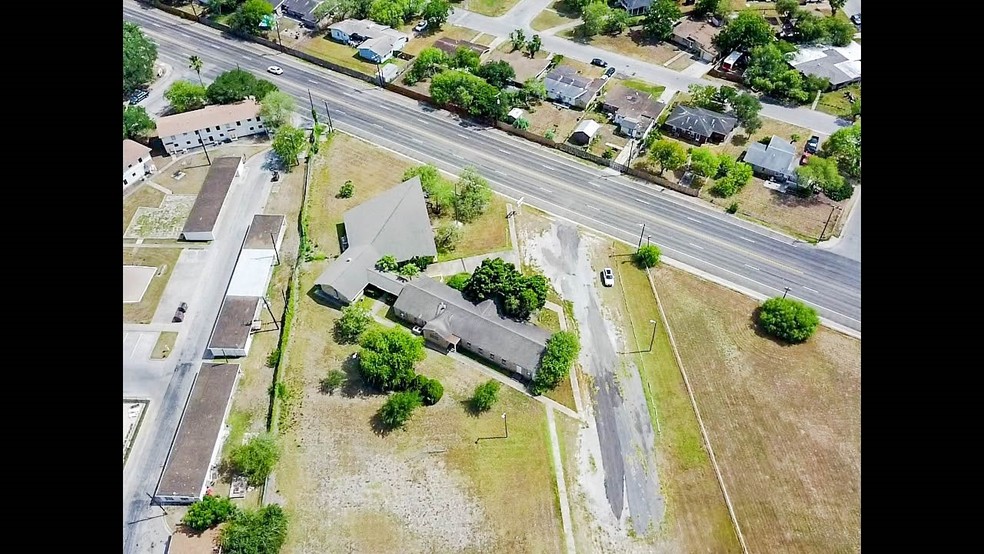 1120 E Sen Carlos Truan Blvd, Kingsville, TX en venta - Foto principal - Imagen 1 de 34