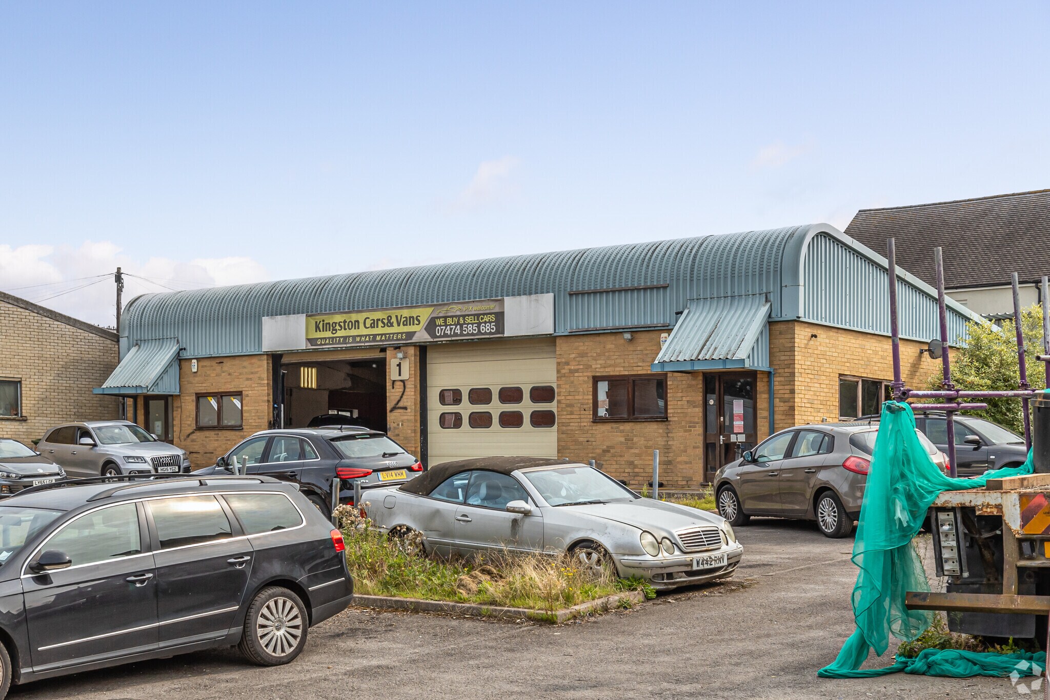 9b Windmill Rd, Hampton en venta Foto principal- Imagen 1 de 2