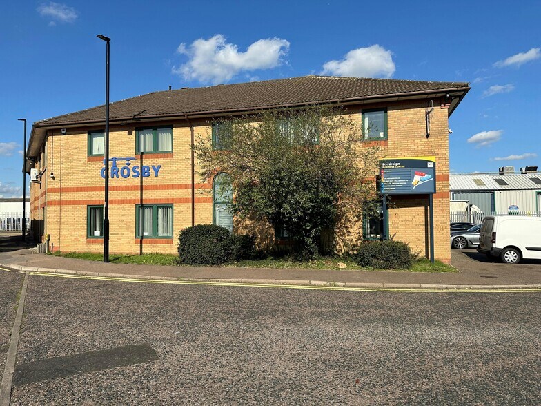Stockingswater Ln, Enfield en venta - Foto del edificio - Imagen 2 de 7