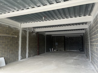 Más detalles de Caledon Rd, St Albans - Local en alquiler