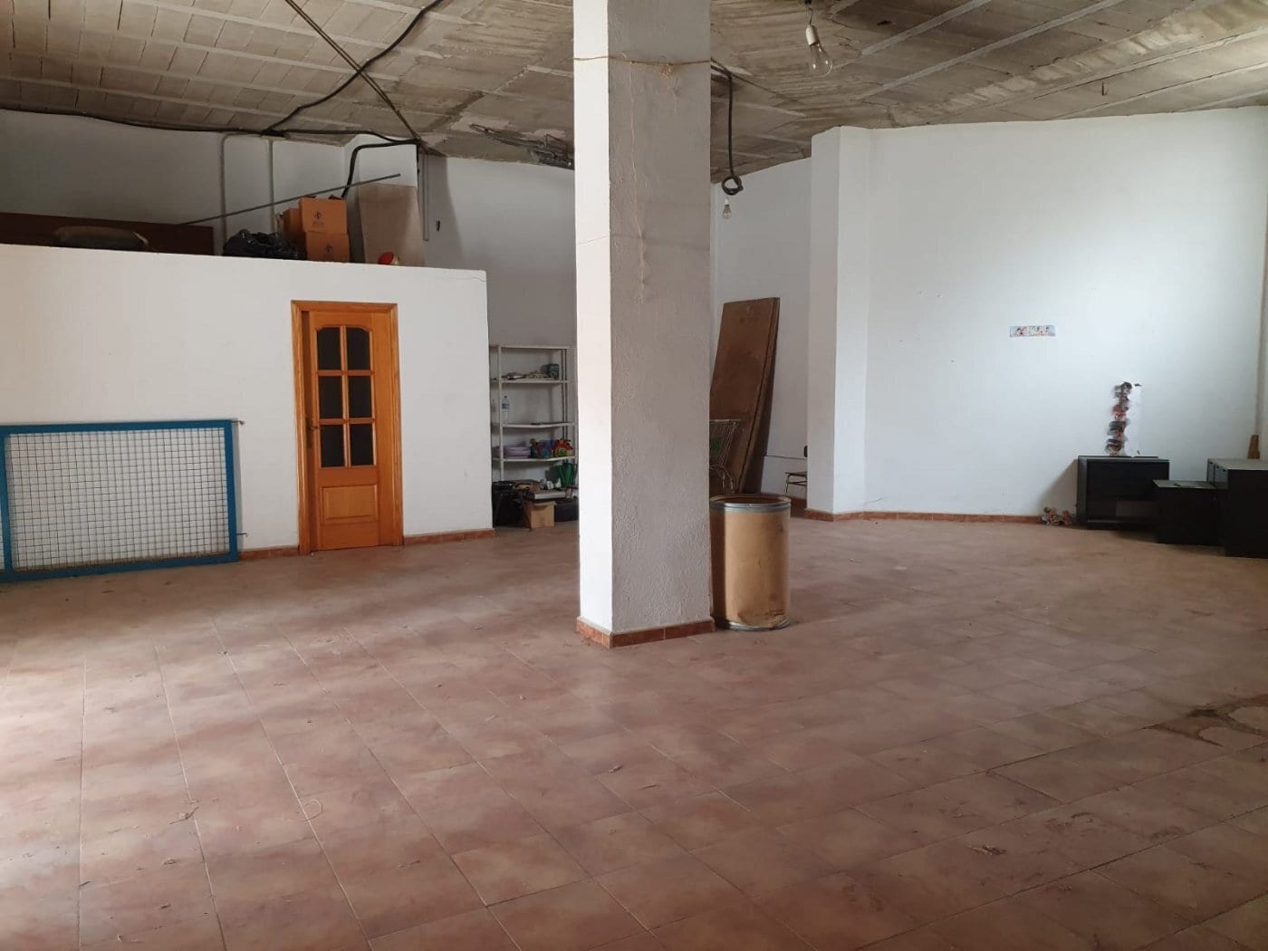 Local en València en venta Foto del edificio- Imagen 1 de 6