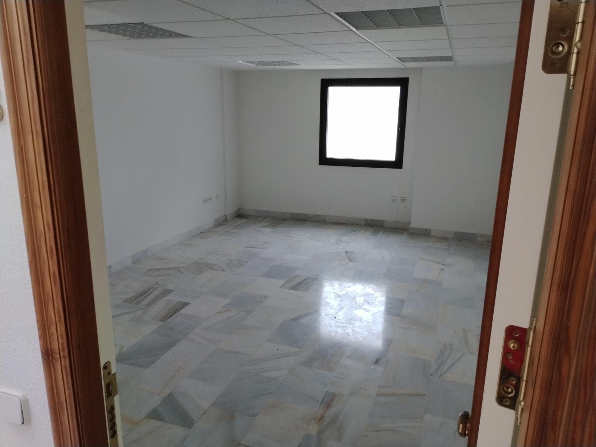 Oficina en Algeciras, Cádiz en venta Foto del interior- Imagen 1 de 7