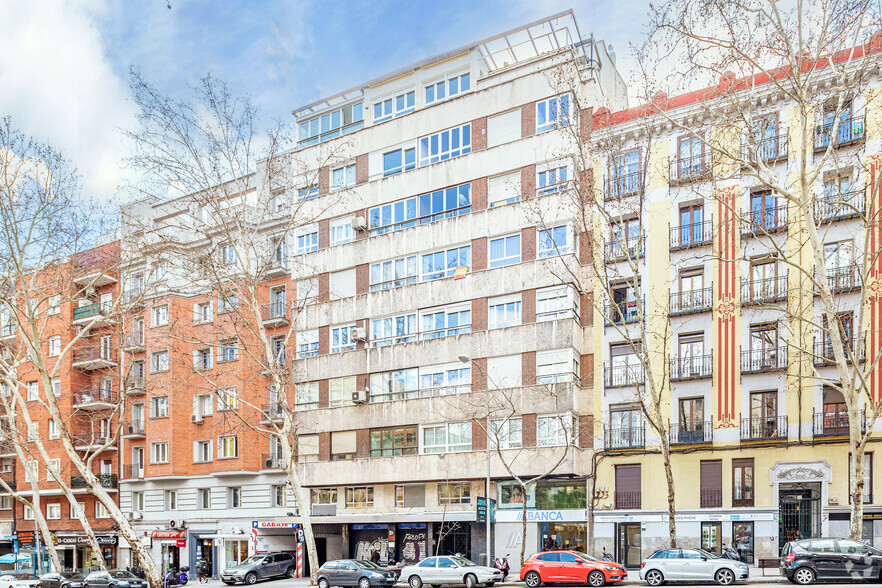 Calle Ríos Rosas, 34, Madrid, Madrid en venta - Foto del edificio - Imagen 2 de 2