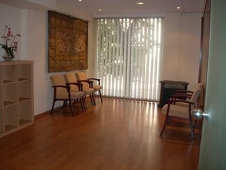 Más detalles de Carrer d'Aragó, Barcelona - Oficina/Local en alquiler