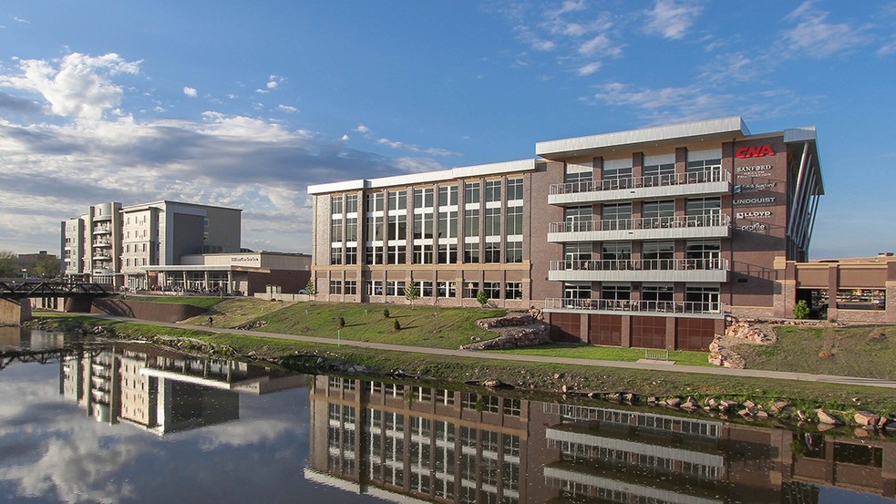 101 S Reid St, Sioux Falls, SD en alquiler - Foto del edificio - Imagen 3 de 7