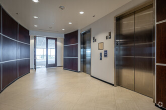 10603 W Sam Houston Pky N, Houston, TX en alquiler Foto del interior- Imagen 2 de 6