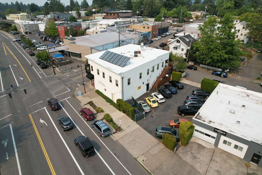 7900 SW 35th Ave, Portland, OR en venta - Foto del edificio - Imagen 2 de 4