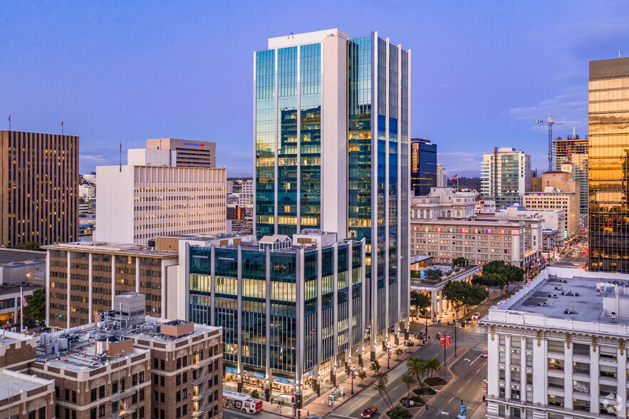 180 Broadway, San Diego, CA en alquiler - Foto del edificio - Imagen 2 de 11